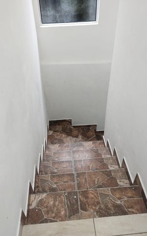 Casa para alugar com 60m², 2 quartos e sem vagaCorredor