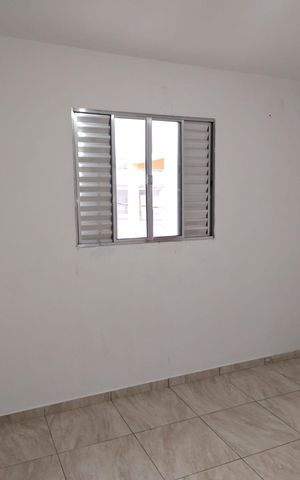 Casa para alugar com 60m², 2 quartos e sem vagaQuarto
