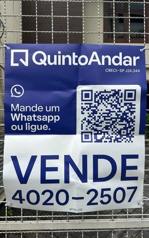 Casa à venda com 300m², 3 quartos e 3 vagas Casa à venda com 300m², 3 quartos e 3 vagasPlaca