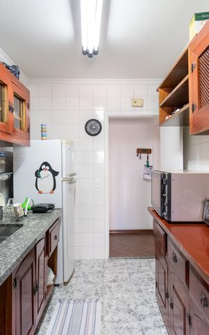 Apartamento para alugar com 74m², 3 quartos e 2 vagas Apartamento para alugar com 74m², 3 quartos e 2 vagasCozinha