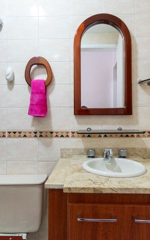 Apartamento para alugar com 74m², 3 quartos e 2 vagas Apartamento para alugar com 74m², 3 quartos e 2 vagasBanheiro Social