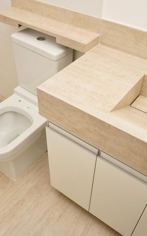 Apartamento à venda com 135m², 3 quartos e 2 vagas Apartamento à venda com 135m², 3 quartos e 2 vagasBanheiro da Suíte