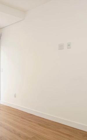 Apartamento à venda com 135m², 3 quartos e 2 vagas Apartamento à venda com 135m², 3 quartos e 2 vagasSuíte