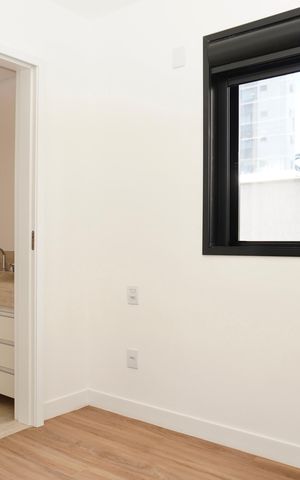 Apartamento à venda com 135m², 3 quartos e 2 vagas Apartamento à venda com 135m², 3 quartos e 2 vagasSemi-suíte 2