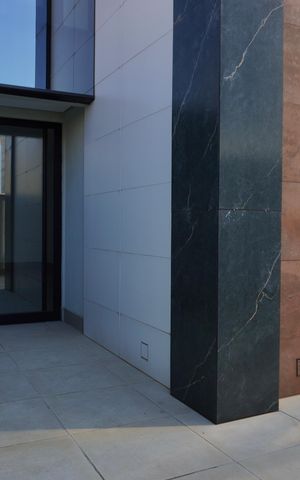 Apartamento à venda com 135m², 3 quartos e 2 vagas Apartamento à venda com 135m², 3 quartos e 2 vagasÁrea privativa