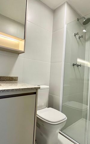 Apartamento para alugar com 50m², 1 quarto e 1 vaga Apartamento para alugar com 50m², 1 quarto e 1 vagaBanheiro da Suíte