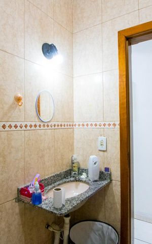 Apartamento à venda com 68m², 2 quartos e 2 vagas Apartamento à venda com 68m², 2 quartos e 2 vagasBanheiro social