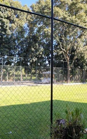 Casa de condomínio à venda com 547m², 4 quartos e 4 vagas