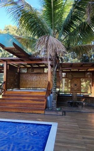 Casa de condomínio à venda com 547m², 4 quartos e 4 vagas