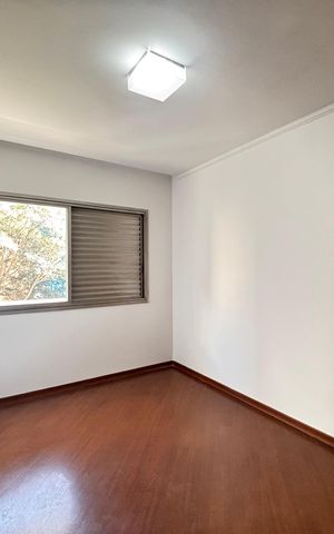 Apartamento para alugar com 180m², 4 quartos e 2 vagas Apartamento para alugar com 180m², 4 quartos e 2 vagasQuarto 2