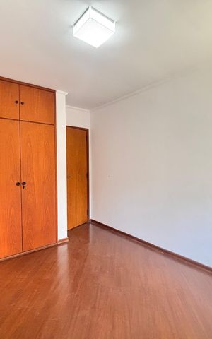 Apartamento para alugar com 180m², 4 quartos e 2 vagas Apartamento para alugar com 180m², 4 quartos e 2 vagasQuarto 2Quarto 1