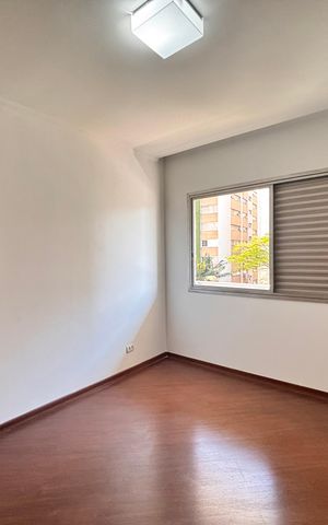 Apartamento para alugar com 180m², 4 quartos e 2 vagas Apartamento para alugar com 180m², 4 quartos e 2 vagasQuarto 2
