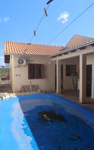 Casa à venda com 71m², 2 quartos e 1 vagaPiscina