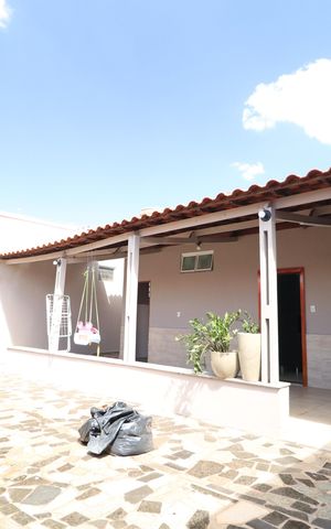 Casa para alugar com 170m², 3 quartos e 3 vagasVaranda