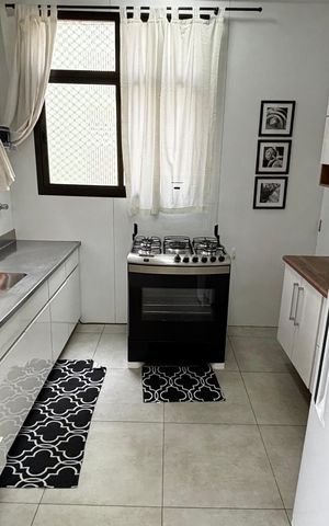 Apartamento à venda com 232m², 3 quartos e 1 vaga Apartamento à venda com 232m², 3 quartos e 1 vagaCozinha