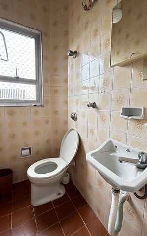 Apartamento à venda com 232m², 3 quartos e 1 vaga Apartamento à venda com 232m², 3 quartos e 1 vagaÁrea de Serviço - Banheiro