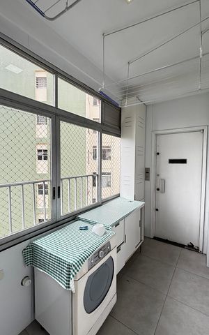 Apartamento à venda com 232m², 3 quartos e 1 vaga Apartamento à venda com 232m², 3 quartos e 1 vagaÁrea de Serviço