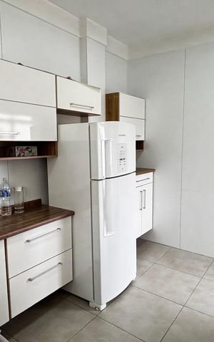Apartamento à venda com 232m², 3 quartos e 1 vaga Apartamento à venda com 232m², 3 quartos e 1 vagaCozinha