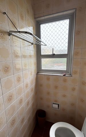 Apartamento à venda com 232m², 3 quartos e 1 vaga Apartamento à venda com 232m², 3 quartos e 1 vagaÁrea de Serviço - Banheiro
