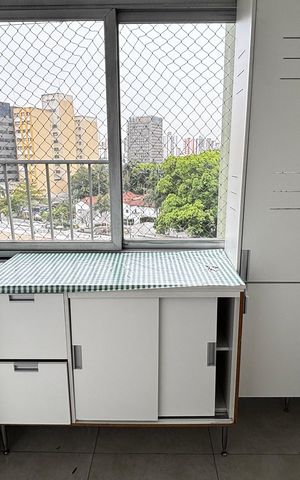 Apartamento à venda com 232m², 3 quartos e 1 vaga Apartamento à venda com 232m², 3 quartos e 1 vagaÁrea de Serviço