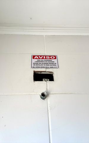 Apartamento à venda com 45m², 2 quartos e 1 vaga Apartamento à venda com 45m², 2 quartos e 1 vagaBanheiro Social