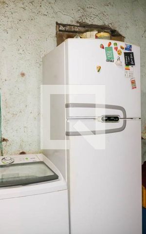 Casa à venda com 66m², 2 quartos e sem vaga