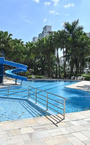Apartamento à venda com 220m², 4 quartos e 3 vagasÁrea comum