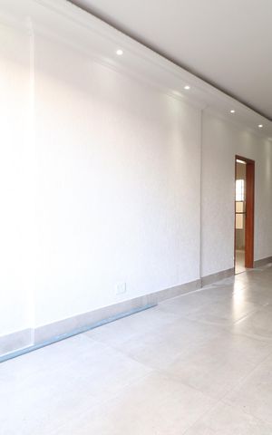 Apartamento para alugar com 90m², 4 quartos e sem vagaSala