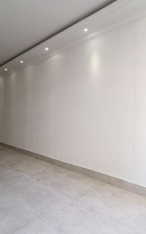 Apartamento para alugar com 90m², 4 quartos e sem vagaSala