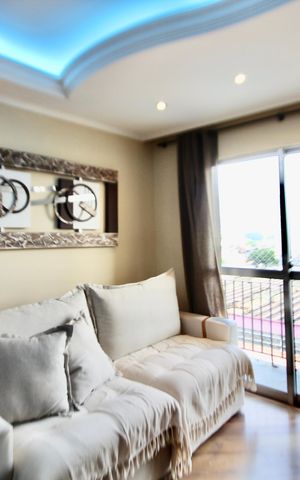 Apartamento à venda com 55m², 2 quartos e 1 vaga Apartamento à venda com 55m², 2 quartos e 1 vagaSala