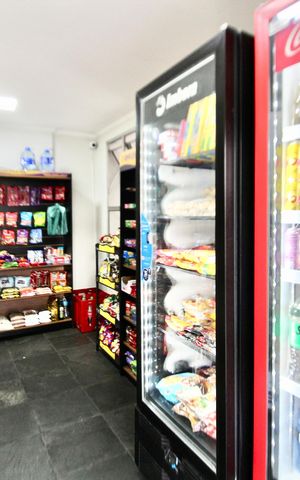 Apartamento à venda com 55m², 2 quartos e 1 vaga Apartamento à venda com 55m², 2 quartos e 1 vagaÁrea comum