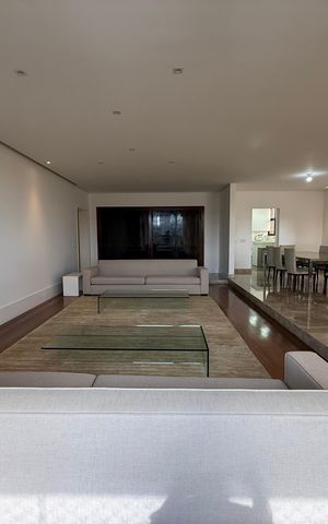 Apartamento para alugar com 260m², 3 quartos e 4 vagas Apartamento para alugar com 260m², 3 quartos e 4 vagasSala