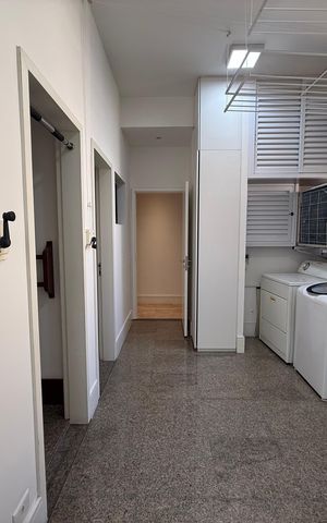 Apartamento para alugar com 260m², 3 quartos e 4 vagas Apartamento para alugar com 260m², 3 quartos e 4 vagasCozinha