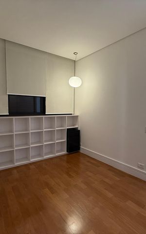Apartamento para alugar com 260m², 3 quartos e 4 vagas Apartamento para alugar com 260m², 3 quartos e 4 vagasQuarto 2