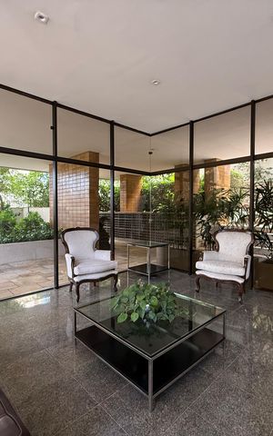 Apartamento para alugar com 260m², 3 quartos e 4 vagas Apartamento para alugar com 260m², 3 quartos e 4 vagasHall de entrada