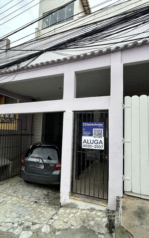 Casa à venda com 80m², 3 quartos e 1 vagaFachada + placa