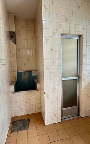 Casa à venda com 80m², 3 quartos e 1 vagaÁrea de Serviço