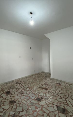Casa à venda com 80m², 3 quartos e 1 vagaSala