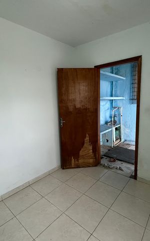 Casa à venda com 80m², 3 quartos e 1 vagaQuarto de Serviço