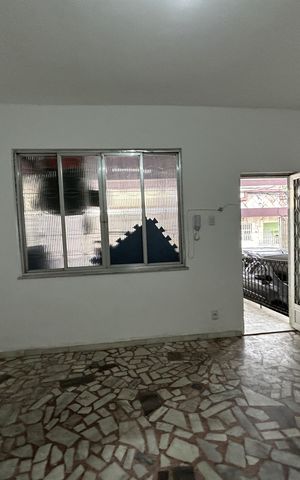 Casa à venda com 80m², 3 quartos e 1 vagaSala