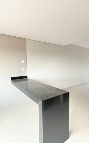 Casa à venda com 160m², 3 quartos e 2 vagas Casa à venda com 160m², 3 quartos e 2 vagasCozinha
