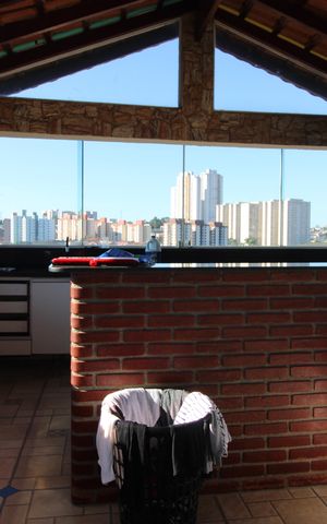 Casa para alugar com 280m², 4 quartos e 2 vagasÁrea gourmet