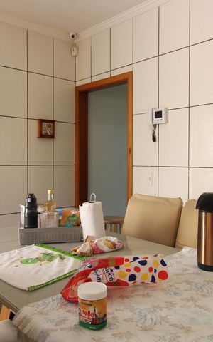 Casa para alugar com 280m², 4 quartos e 2 vagascozinha