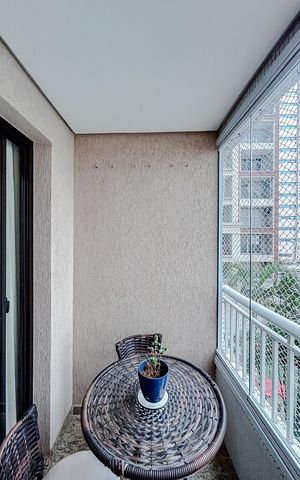 Apartamento à venda com 75m², 3 quartos e 2 vagasVaranda