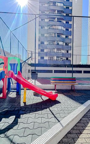 Apartamento à venda com 75m², 3 quartos e 2 vagasÁrea comum - Playground