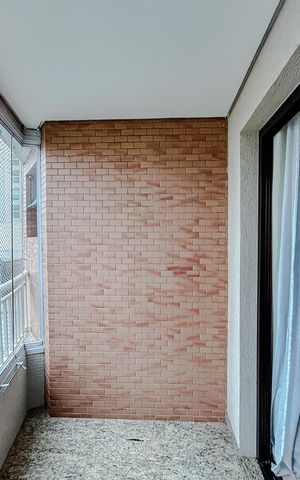 Apartamento à venda com 75m², 3 quartos e 2 vagasVaranda