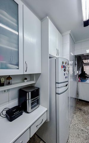 Apartamento à venda com 75m², 3 quartos e 2 vagasCozinha