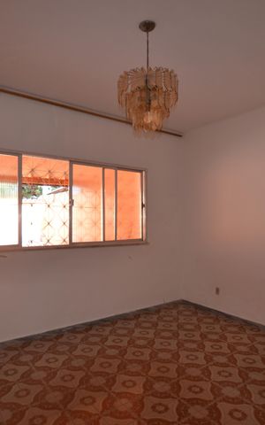 Casa para alugar com 200m², 1 quarto e 3 vagasSala