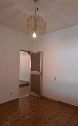Casa para alugar com 200m², 1 quarto e 3 vagasQuarto 