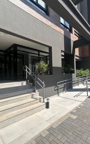 Apartamento à venda com 120m², 4 quartos e 2 vagas Apartamento à venda com 120m², 4 quartos e 2 vagasFachada